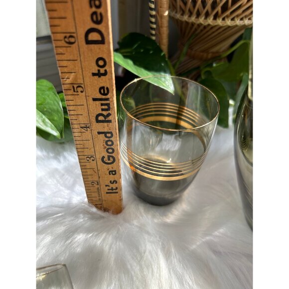 Vintage drinking pitcher glasses black glass gold MCM bar cart - 5 glasses - Picture 8 of 9
